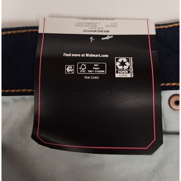 No Boundaries Women’s Bootcut Contour Waistband Jeans Size 21 - Picture 5 of 6